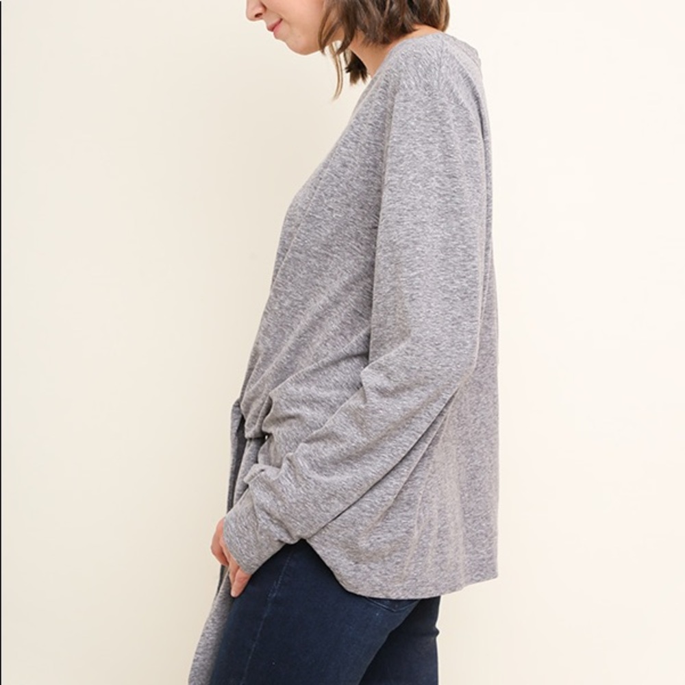 Umgee long sleeve top with front waist tie NWT - Picture 2 of 4